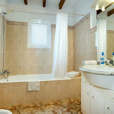 Owl Salas - 15 Min Walk To The Old Town Villa